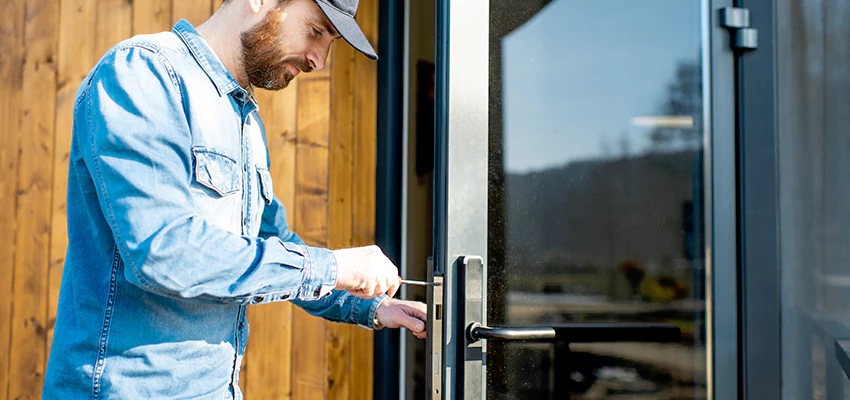 Frameless Glass Storefront Door Locks Replacement in Durham, CA