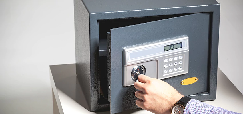 Jewelry Safe Unlocking Service in Durham, California